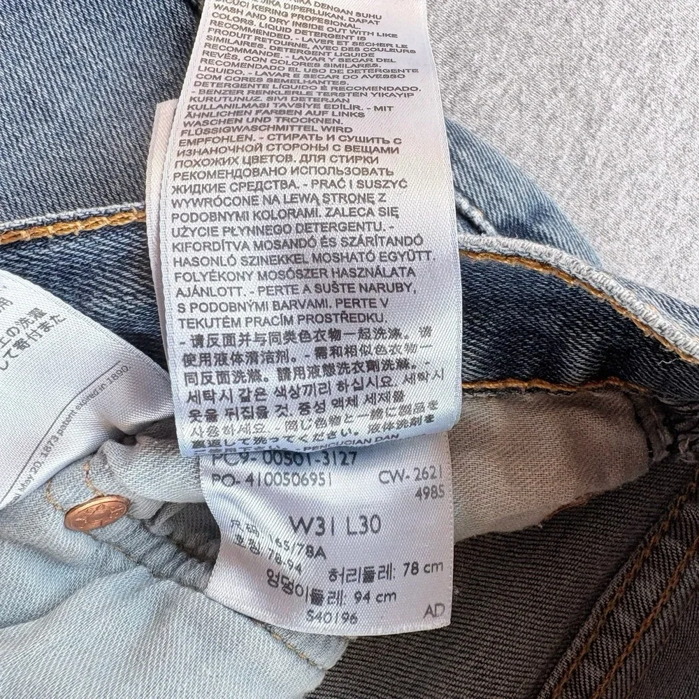 Levis 501 Original Button Fly Jeans Mens 31x30 Blue Denim Pants Medium Straight